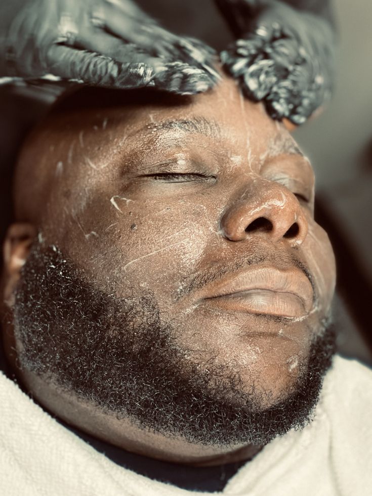 Facial therapy for men